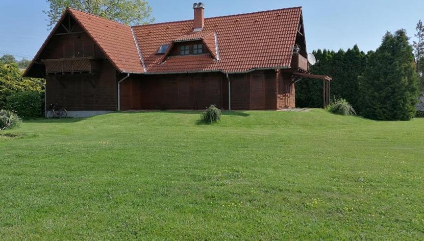 Almos Apartman Balatonfenyves Extérieur photo