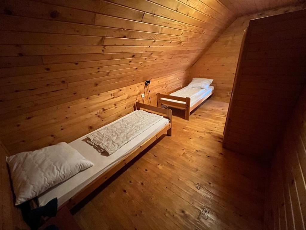 Almos Apartman Balatonfenyves Extérieur photo